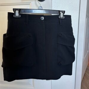 Aritizia Black Women's Cargo Shorts